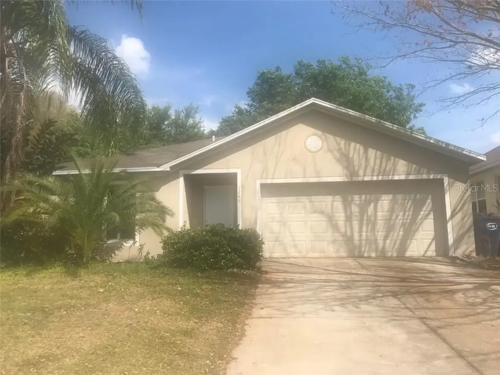 1249 Greenley Avenue Groveland FL 34736