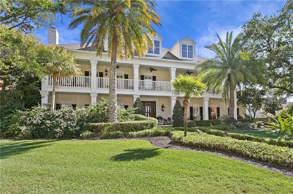 4930 New Providence Avenue Tampa FL 33629