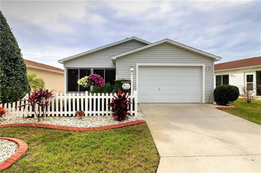 1610 Gibbes Way The Villages FL 32162