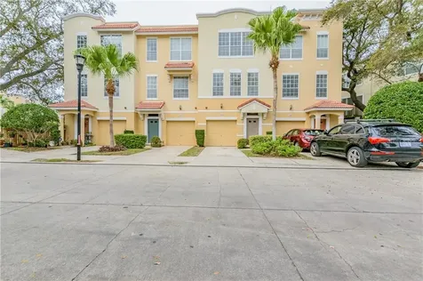 3184 Bayshore Oaks Drive Tampa FL 33611