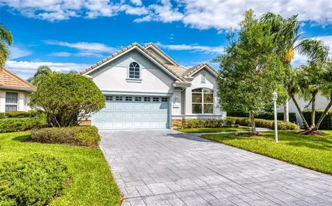 6631 Oakland Hills Drive Lakewood Ranch FL 34202