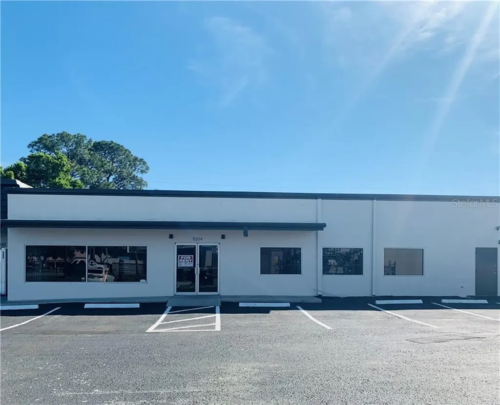 5324 Kelly Road Tampa FL 33615
