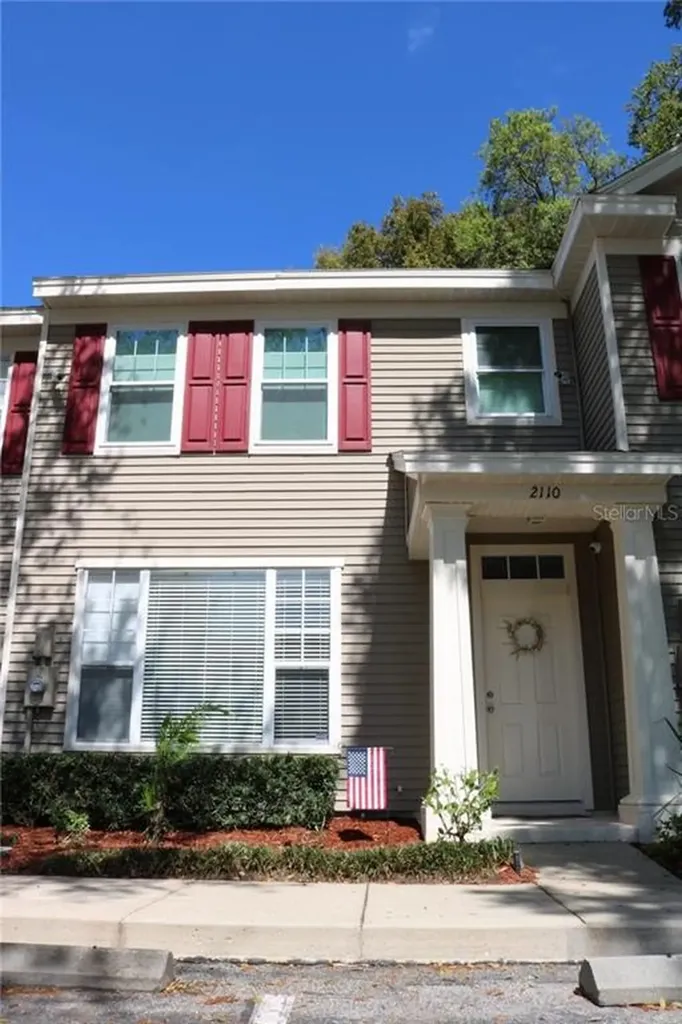 2110 Golden Oak Lane Valrico FL 33594