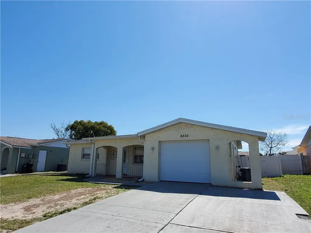 8220 Dedham Drive Port Richey FL 34668
