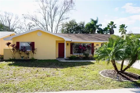 1707 Hibiscus Circle N Oldsmar FL 34677