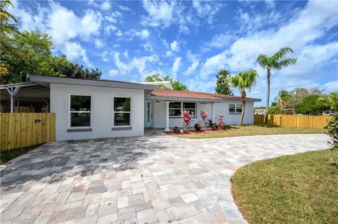 296 45th Avenue NE St Petersburg FL 33703