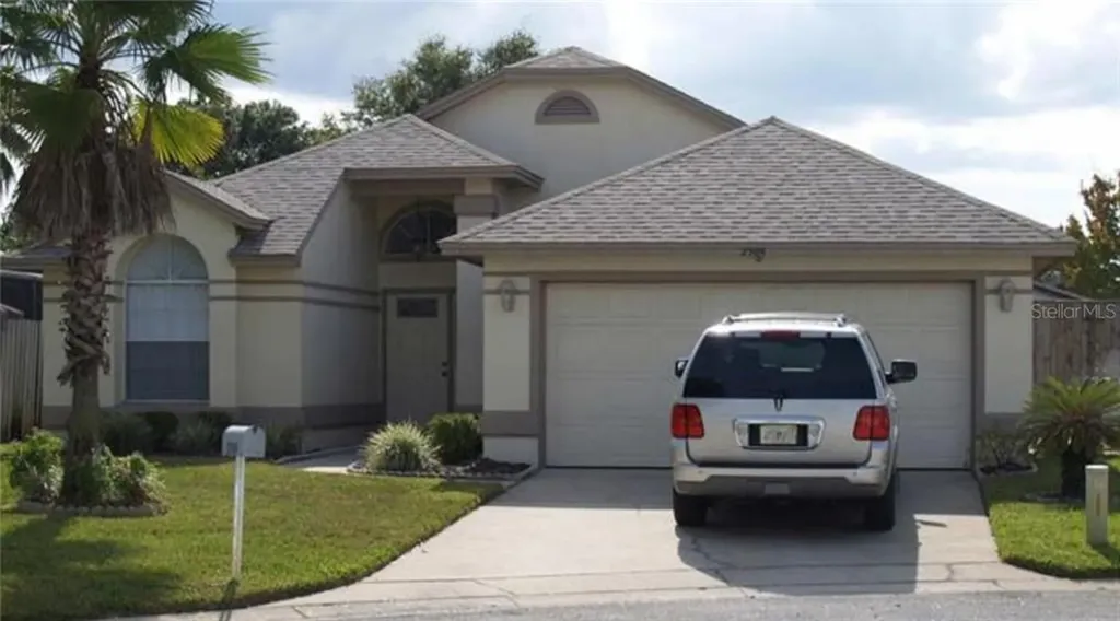 2504 Kingston Court Kissimmee FL 34746