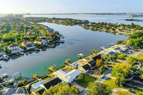 2180 Dolphin Boulevard S St Petersburg FL 33707