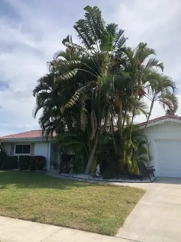 6631 Bluewater Avenue Sarasota FL 34231