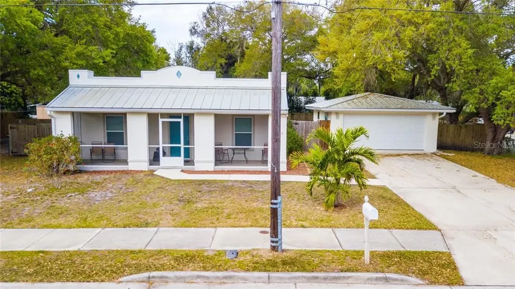 1353 21st Street Sarasota FL 34234