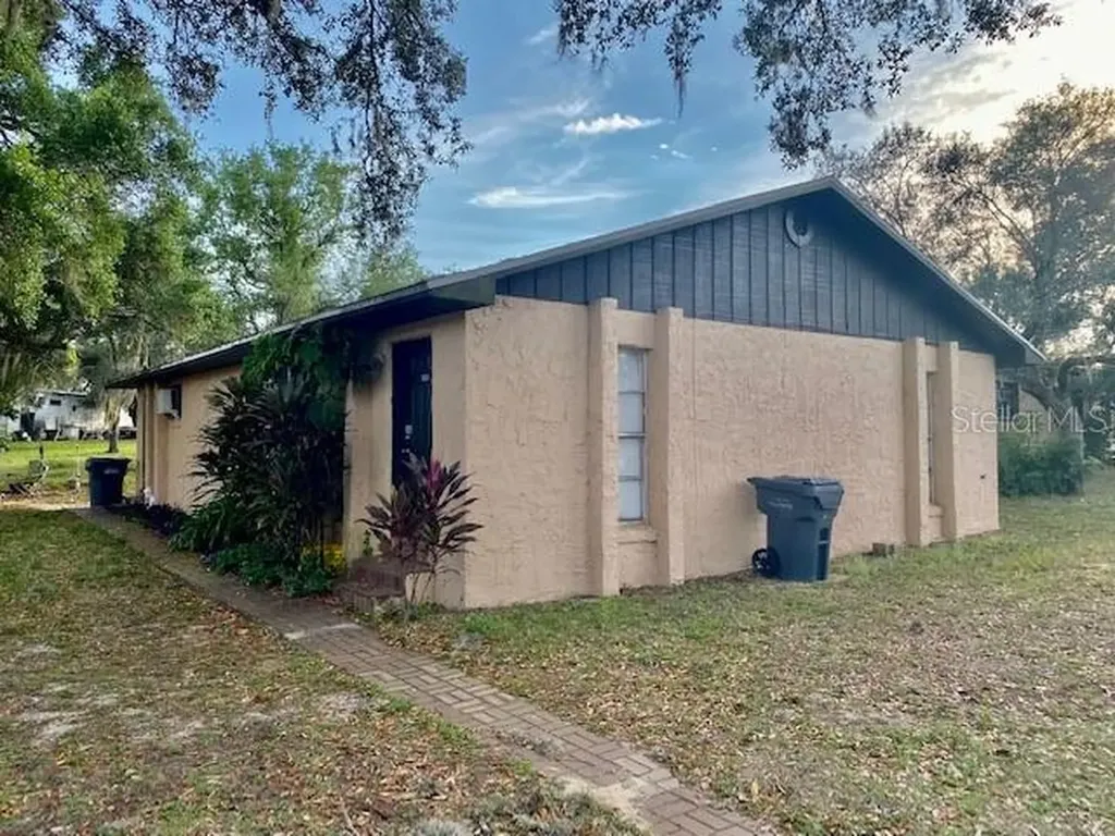 3108 Holly Street Lake Wales FL 33898