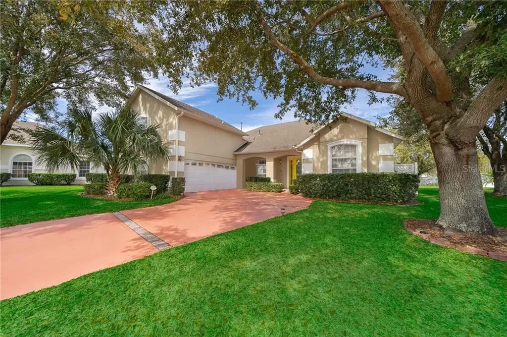 2814 Spinning Silk Court Kissimmee FL 34747