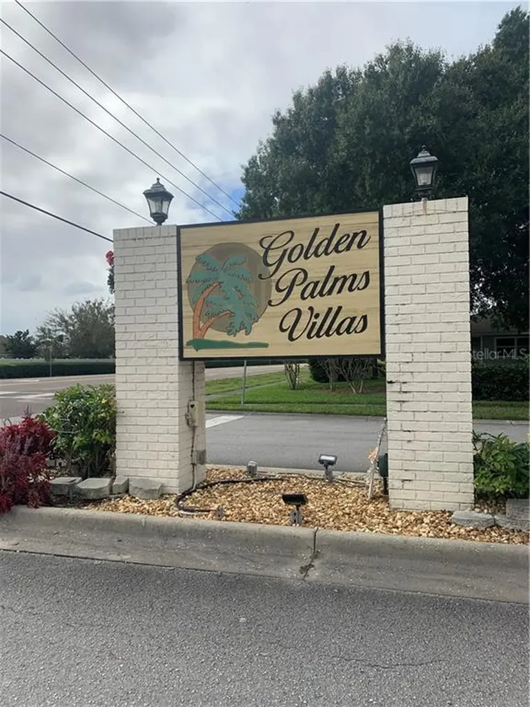 1616 Tropical Court Tavares FL 32778