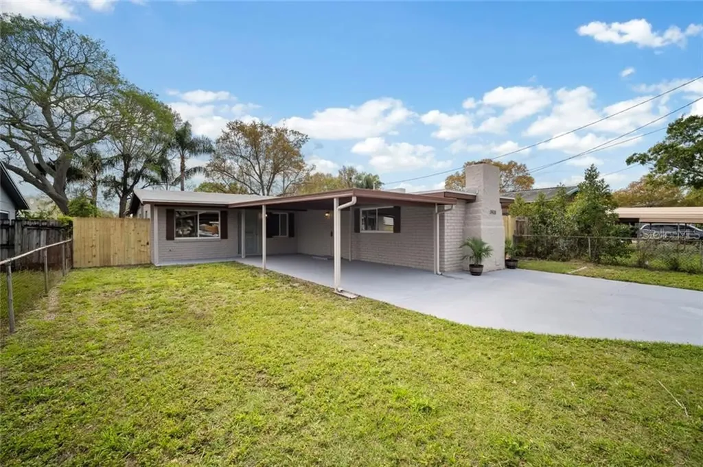 3908 W Iowa Avenue Tampa FL 33616