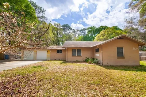 150 W Virginia Avenue Deland FL 32720