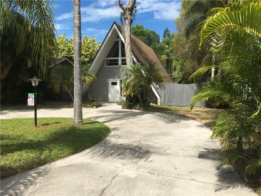 460 Leach Street Englewood FL 34223