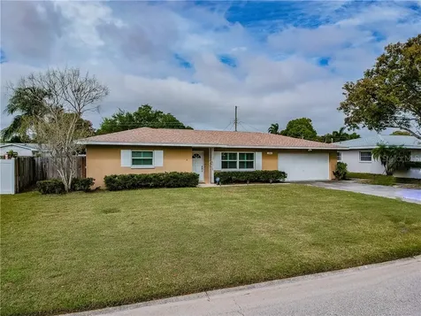 1462 Highfield Drive Clearwater FL 33764