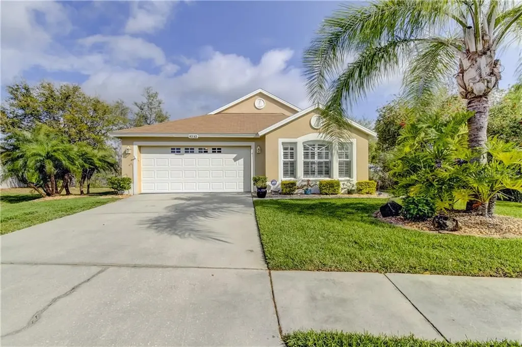5232 Prairie View Way Wesley Chapel FL 33545
