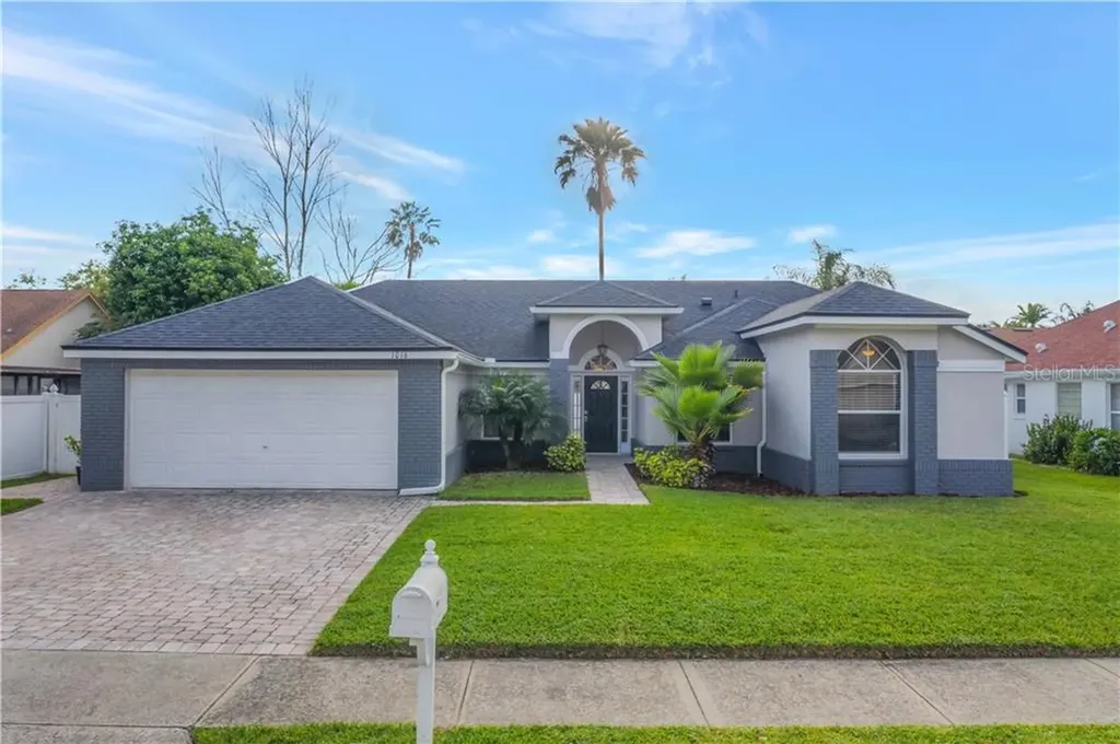 1016 Kelly Creek Circle Oviedo FL 32765