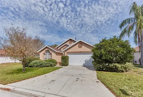 132 Glasgow Court Davenport FL 33897