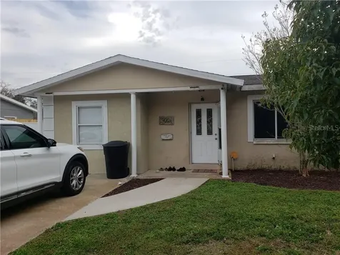 5664 31st Avenue N St Petersburg FL 33710