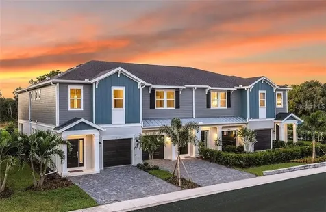 2835 Grand Kemerton Place Tampa FL 33618