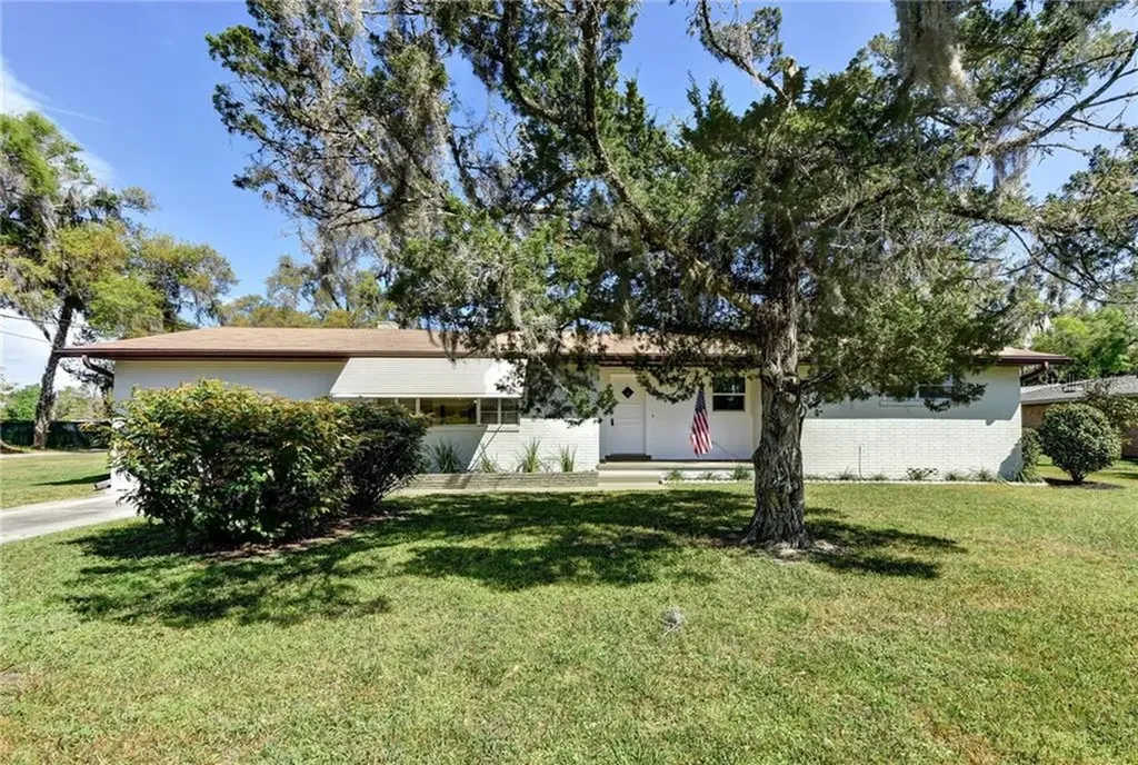 249 Cranor Avenue Deland FL 32720