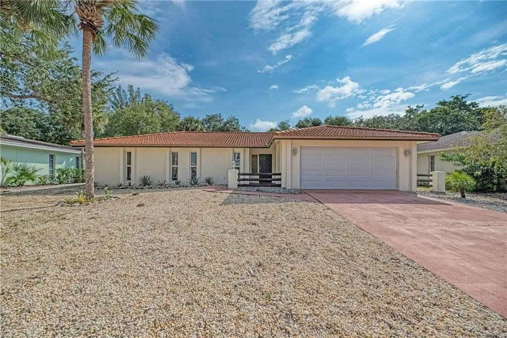 743 Birdsong Lane Sarasota FL 34242
