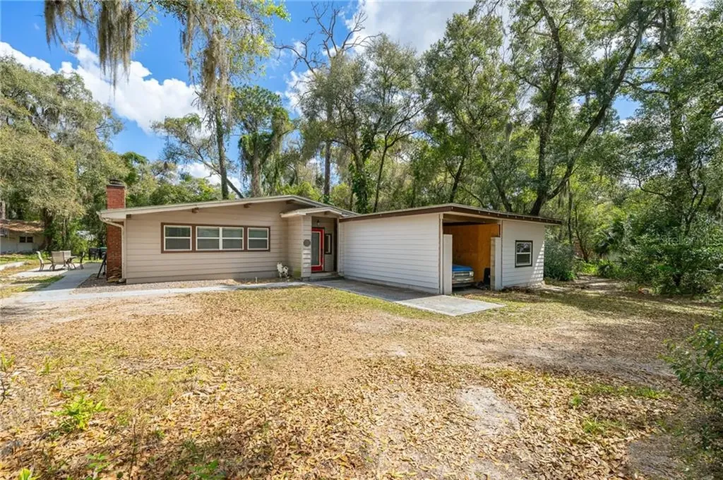 5891 Lakeville Road Orlando FL 32818