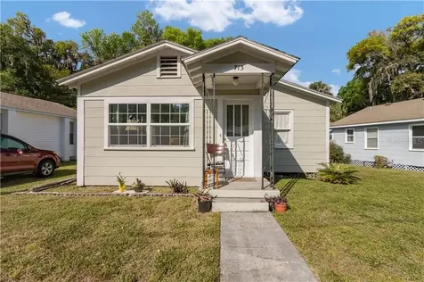 713 Park Drive Leesburg FL 34748