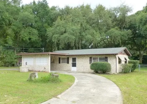 1519 N Lake View Avenue Leesburg FL 34748