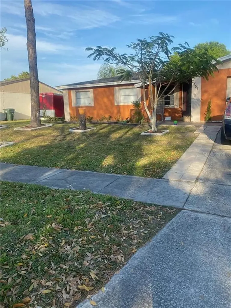 2357 Town And Country Drive Kissimmee FL 34744