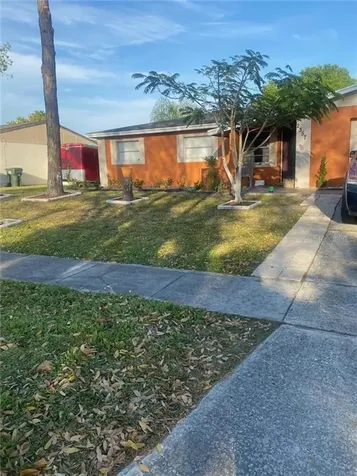 2357 Town And Country Drive Kissimmee FL 34744