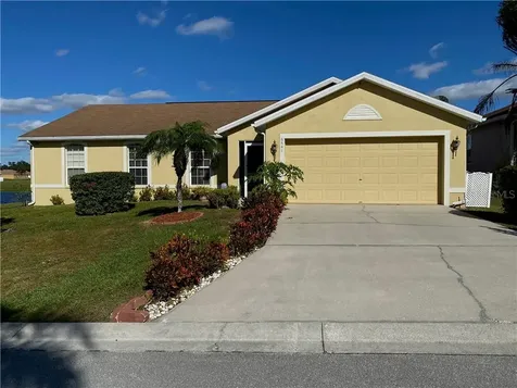 8841 Pebblebrooke Drive Lakeland FL 33810