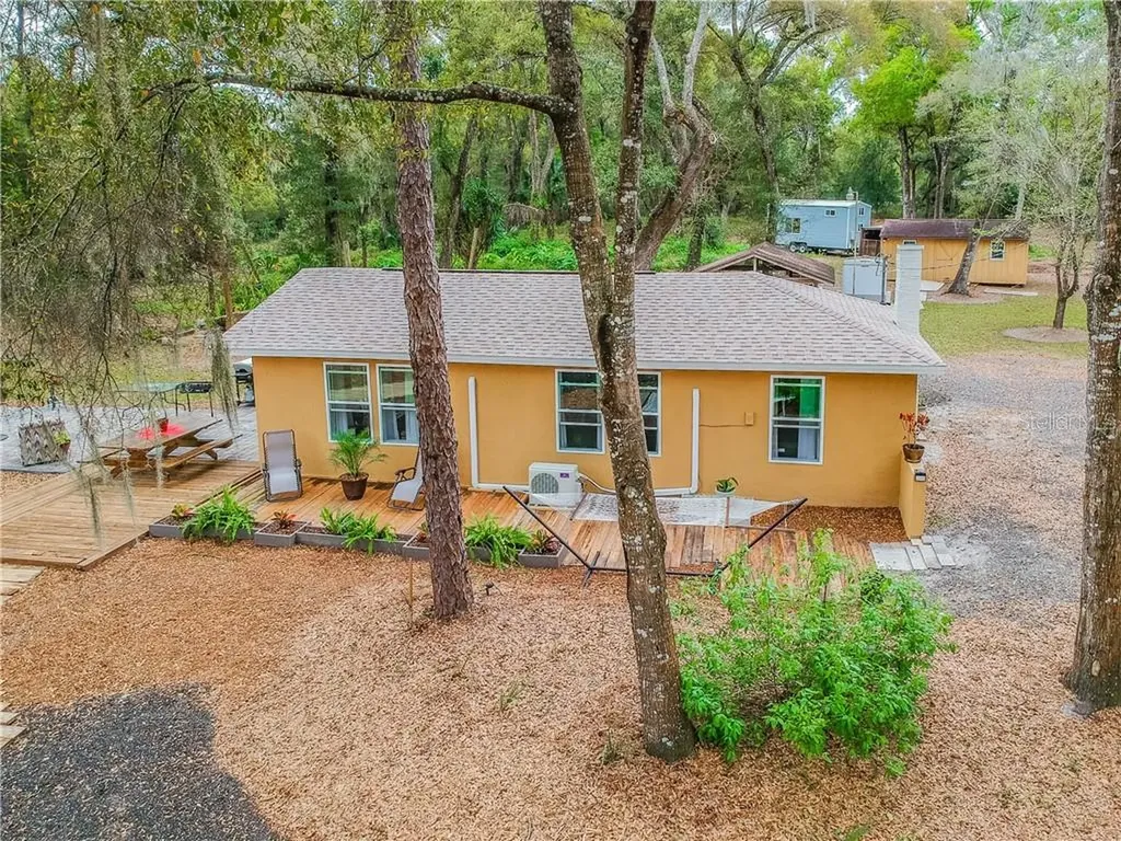 431 S Sparkman Avenue Orange City FL 32763