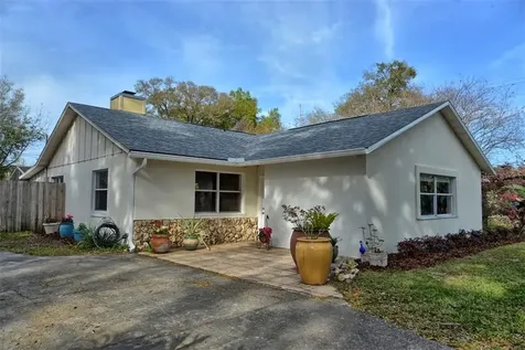 2739 Mendelin Street Apopka FL 32703