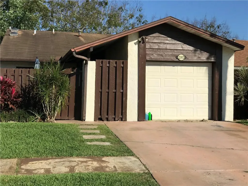2102 Kings Crossing SW Winter Haven FL 33880