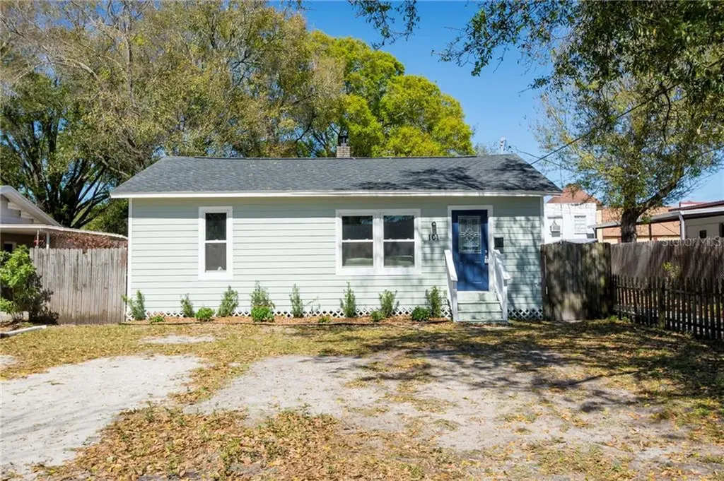 101 W Cayuga Street Tampa FL 33603