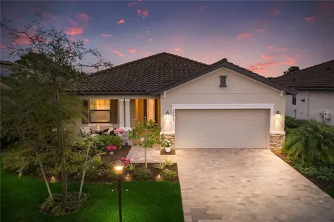 17015 Blue Ridge Place Bradenton FL 34211