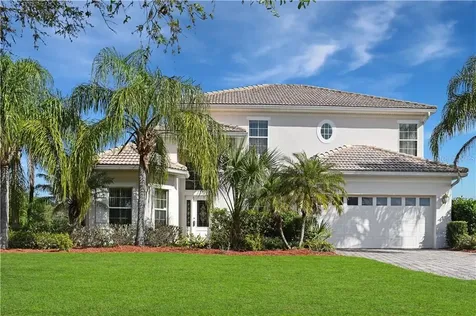 2121 Majestic Eagle Place Kissimmee FL 34746