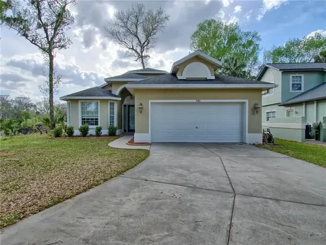 946 Belle Oak Drive Leesburg FL 34748