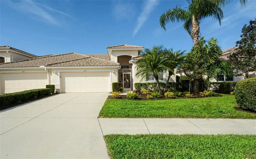 4595 Legacy Court Sarasota FL 34241