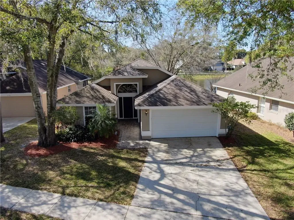 2194 Wekiwa Oaks Drive Apopka FL 32703