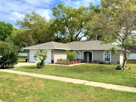 804 Crestview Circle E Wildwood FL 34785