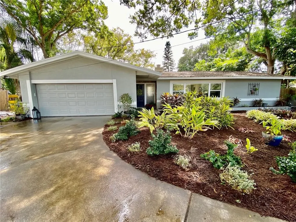 7148 Dr Martin Luther King Jr Street S St Petersburg FL 33705
