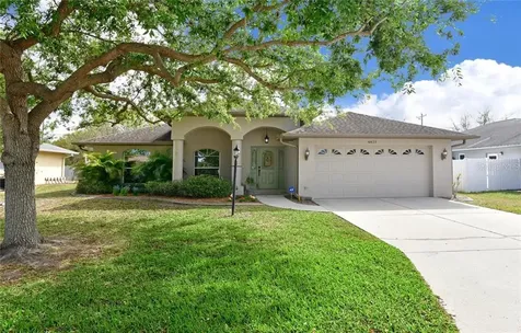 6611 68th Street E Bradenton FL 34203