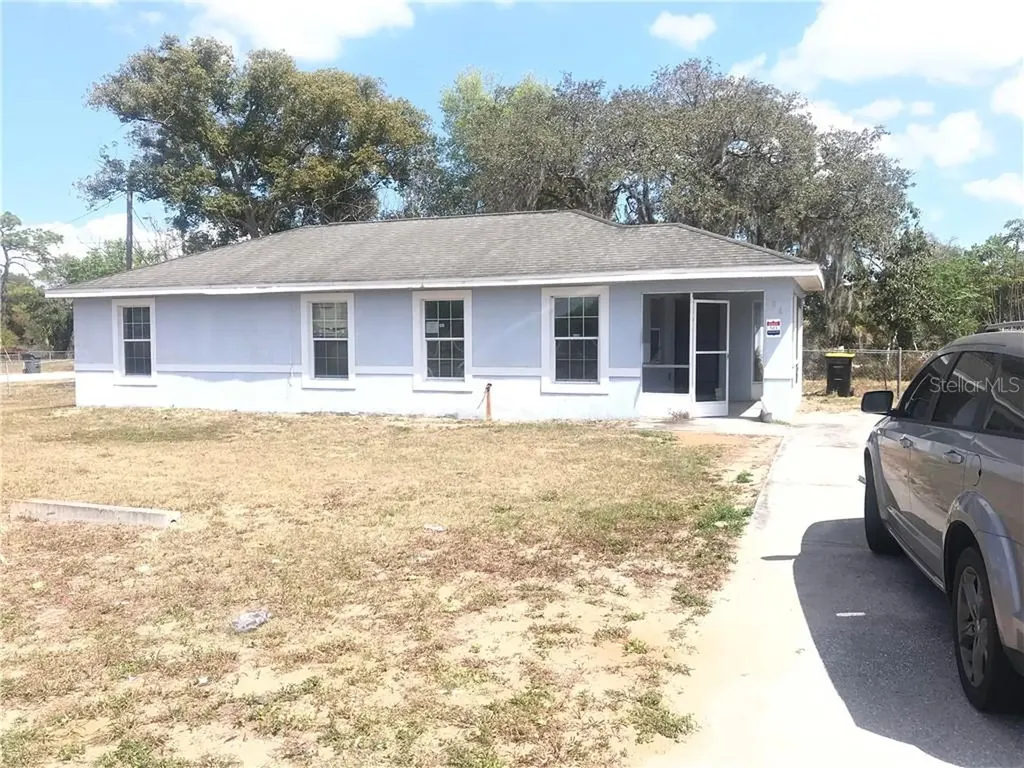 36 Gardner Avenue Lake Wales FL 33898