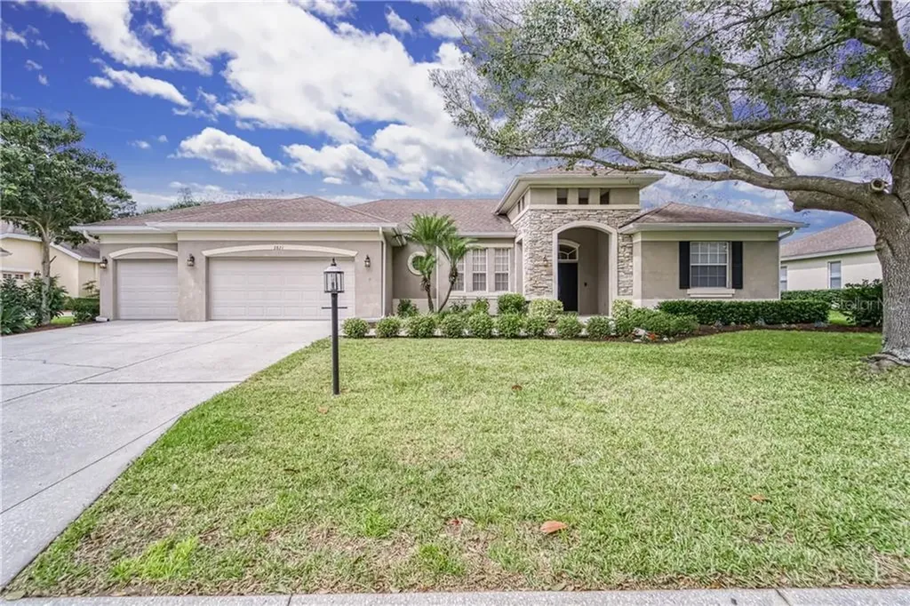 2821 Hampton Place Court Plant City FL 33566