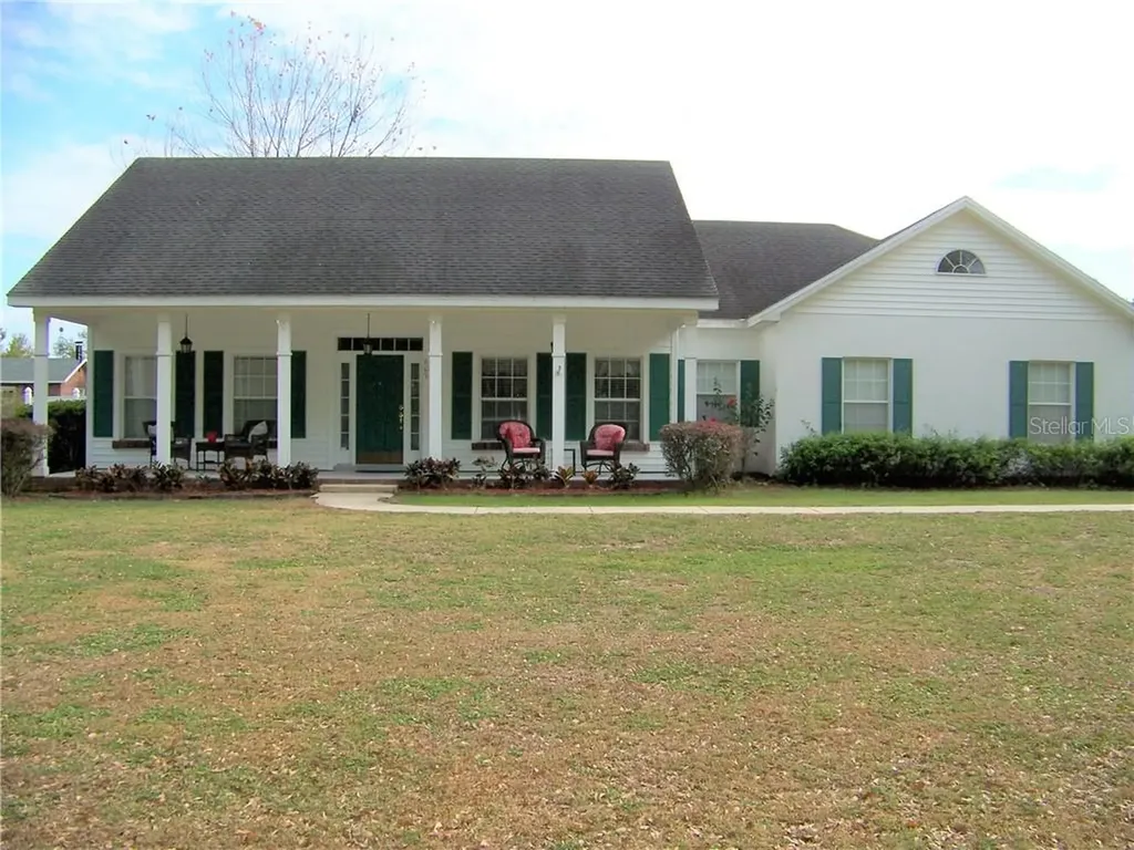 605 Herbs Road Winter Haven FL 33881
