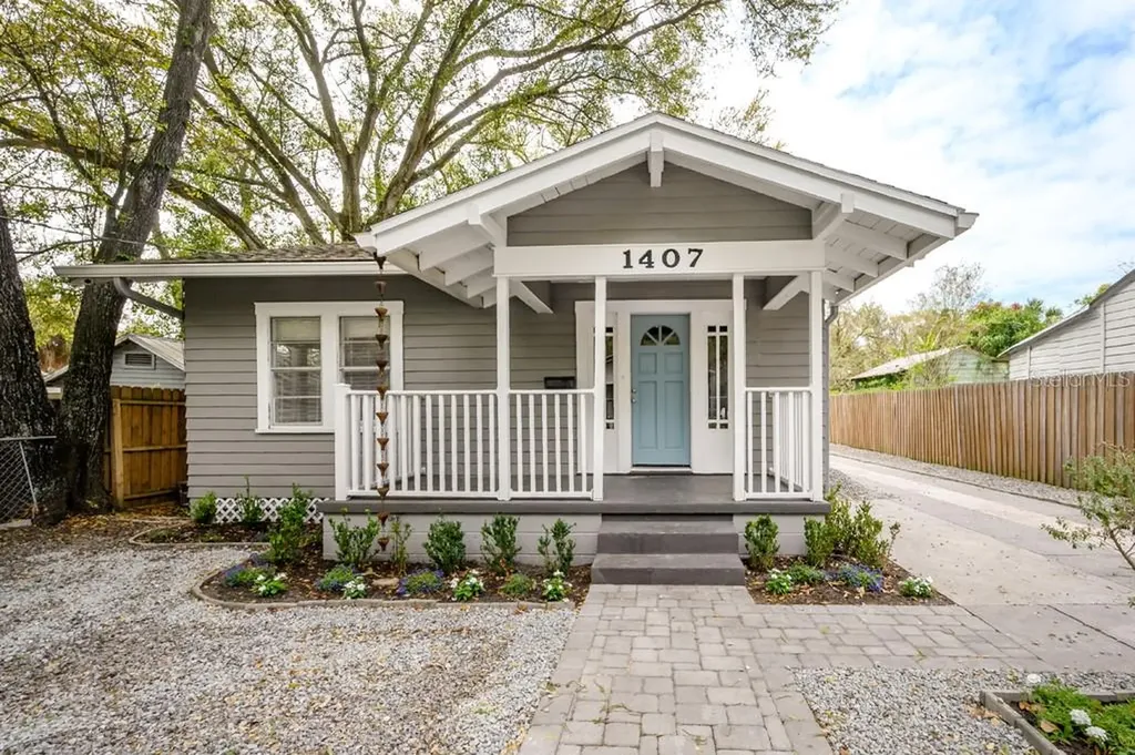 1407 E Palifox Street Tampa FL 33603